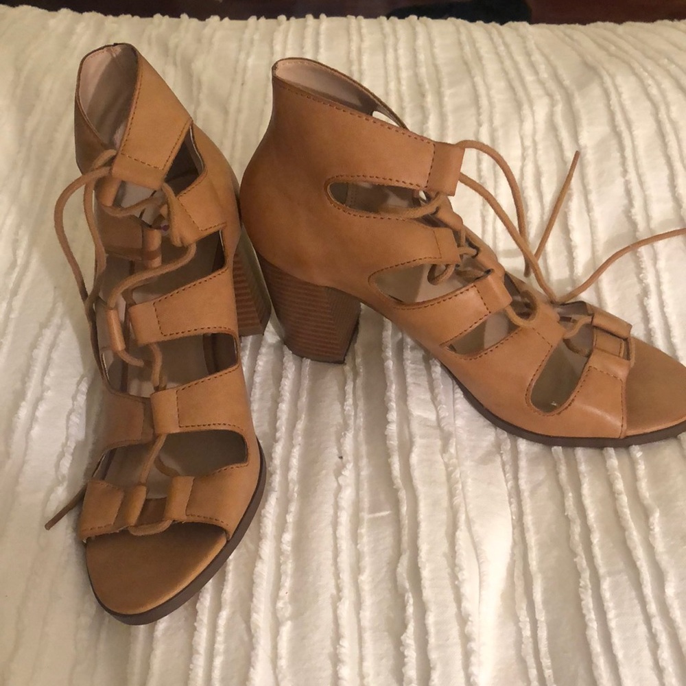 Beige Tie Wedge Sandals